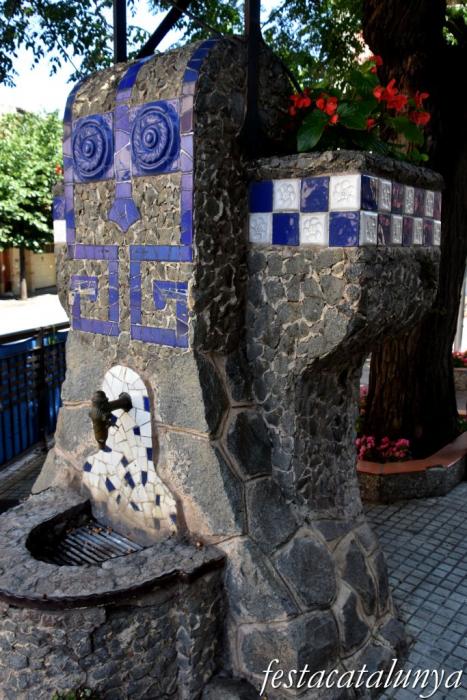 La Garriga - Carrer Calàbria i entorn -  Font de Santa Digna