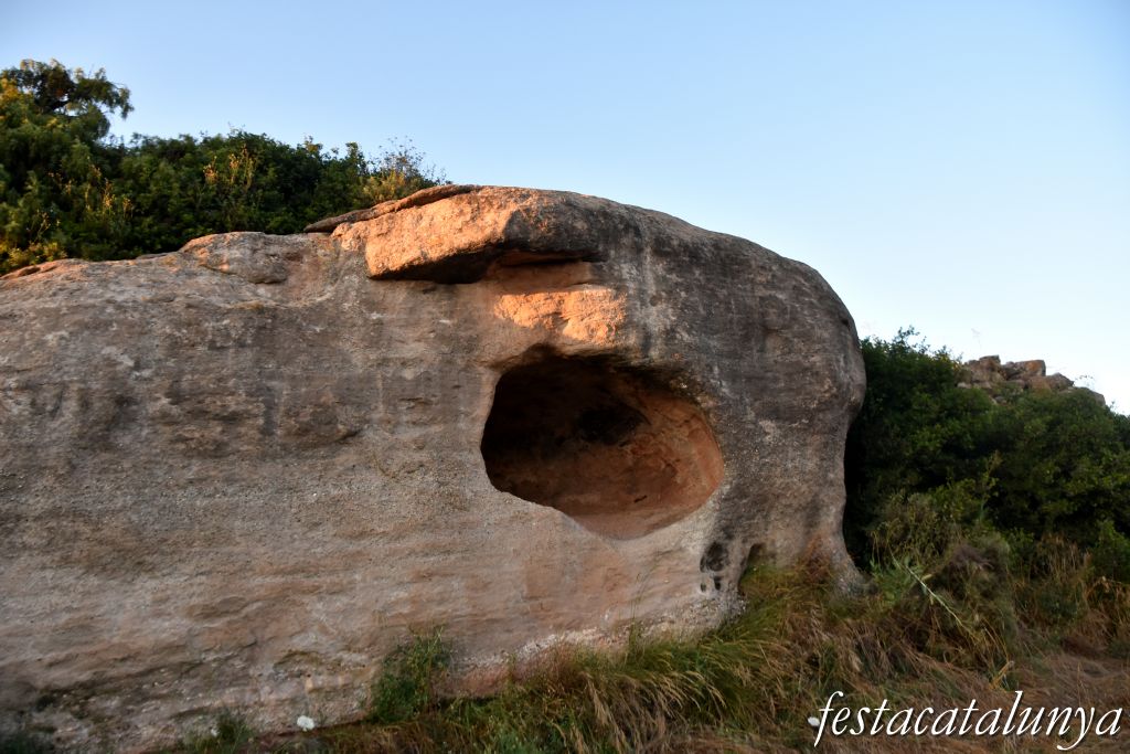 Fornot o Roc de ca n'Espanyol als Prats de Rei 