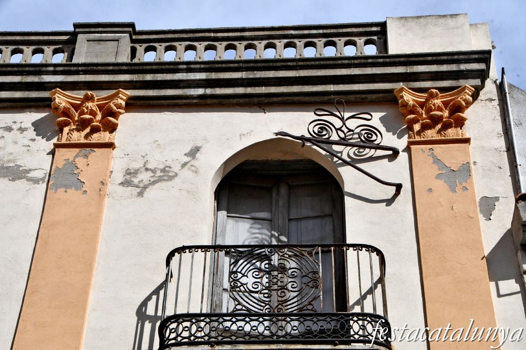 Capellades - Casa Ubach