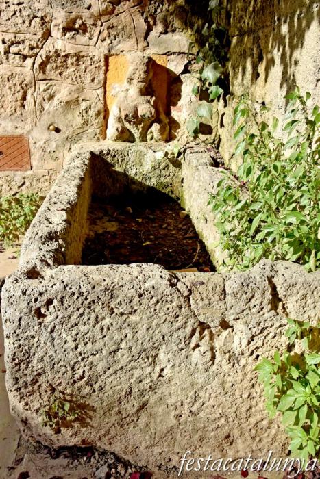 Capellades - Veïnat de la Font de la Reina - Font 