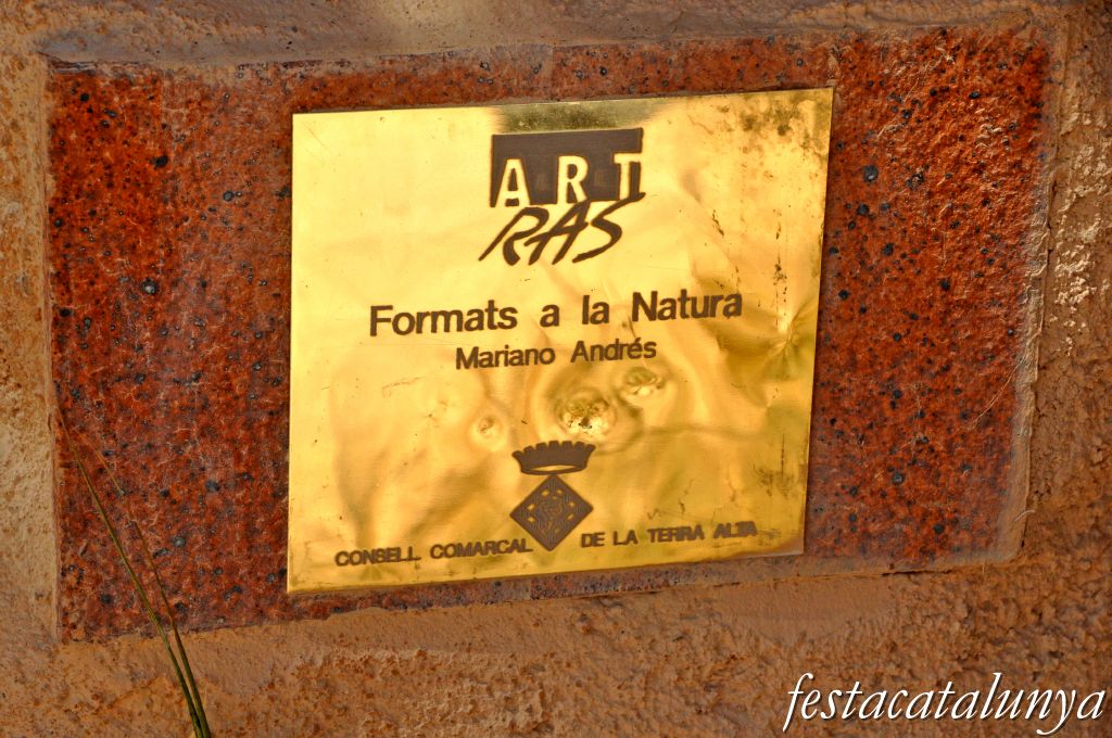 Caseres- Escultura Formats a la Natura