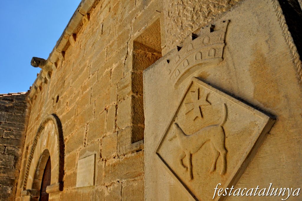 Caseres - Església parroquial de Santa Magdalena