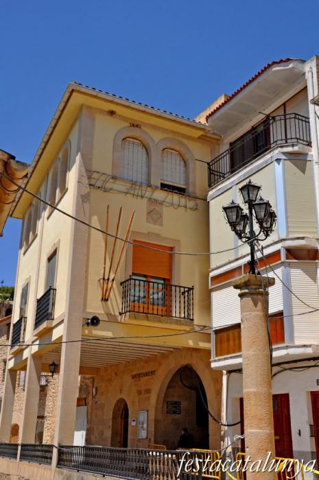 Caseres - Ajuntament