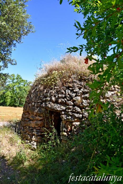 La Torre de Claramunt - Barraques de pedra seca - Barraca  i bassa de cal Cosme