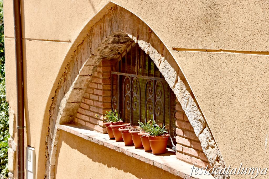 La Torre de Claramunt - Nucli històric de Vilanova d'Espoia - Cal Mas Marimon