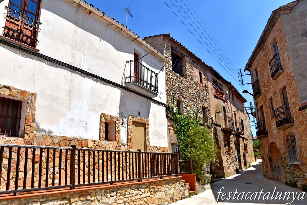 La Torre de Claramunt - Nucli històric de Vilanova d'Espoia - Can Pascol o celler d'en Claudi