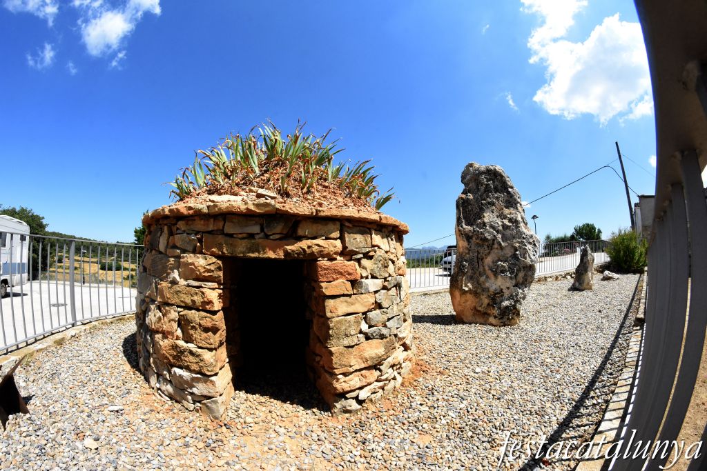 La Torre de Claramunt - Nucli històric de Vilanova d'Espoia - Barraca d'en Tonet