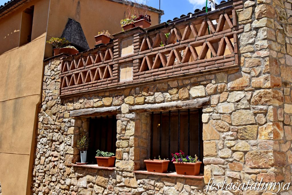La Torre de Claramunt - Nucli històric de Vilanova d'Espoia 