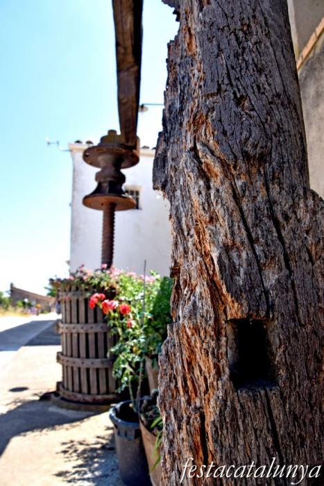 La Torre de Claramunt - Nucli històric de Vilanova d'Espoia 