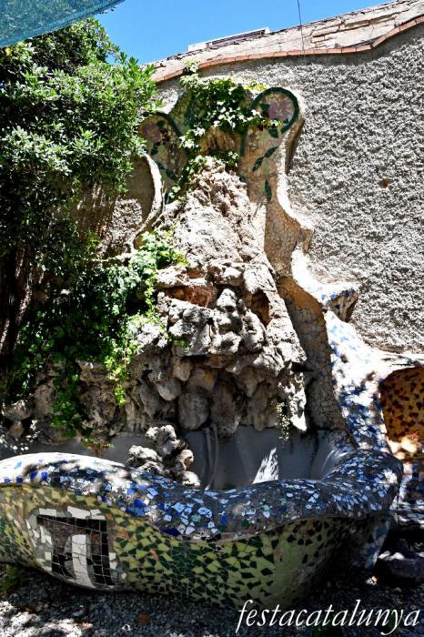 Igualada - Ateneu Igualadí de la Classe Obrera - Font