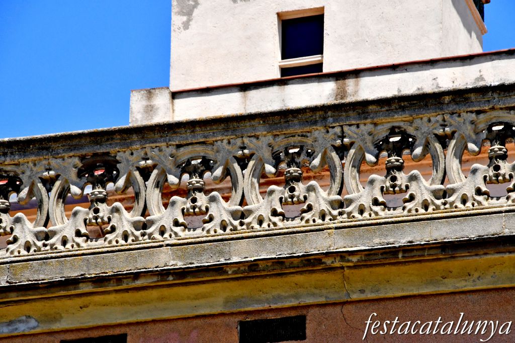 Igualada - Casa Marià Ratés a la Plaça dels Porcs 