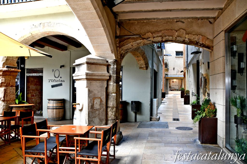 Igualada - Voltes de la Plaça de l'Ajuntament