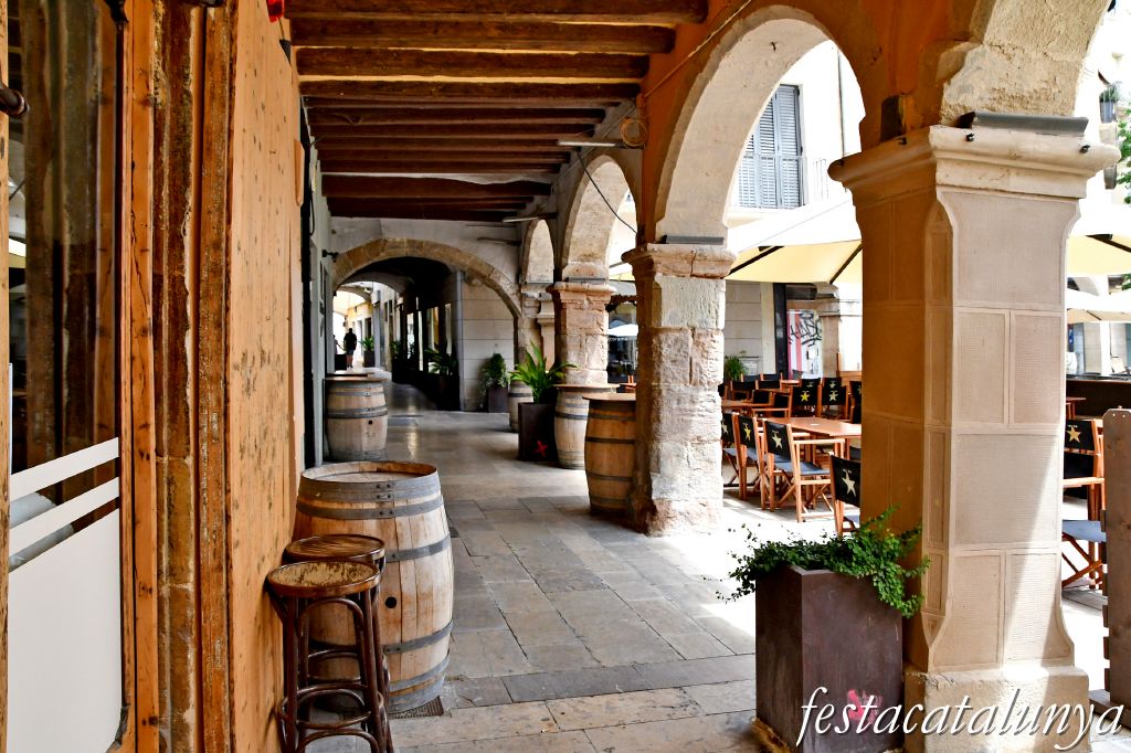 Igualada - Voltes de la Plaça de l'Ajuntament