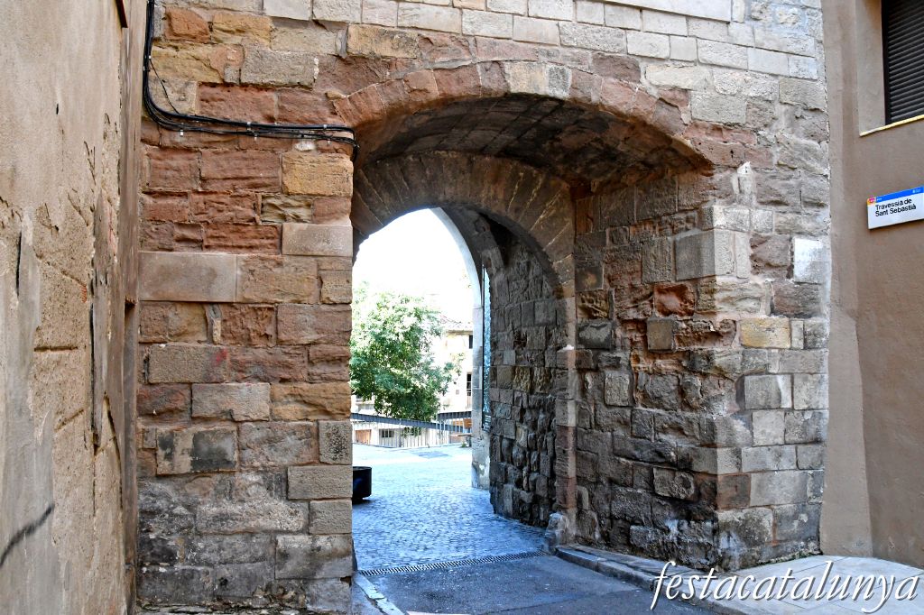 Igualada - Portal d'en Vives