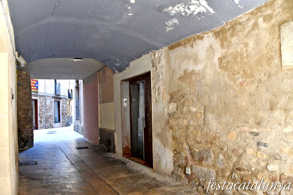 Igualada - Portal de Sant Miquel