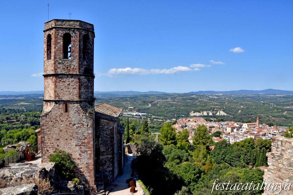 Gelida - Església de Sant Pere del castell de Gelida