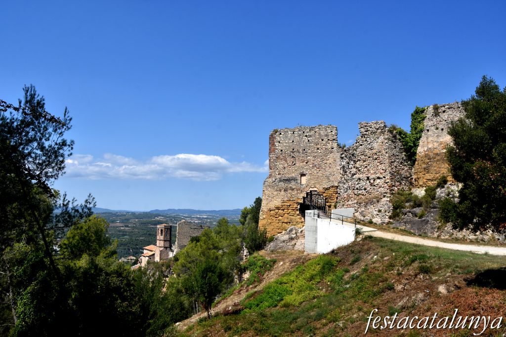 Gelida - Església de Sant Pere del castell de Gelida