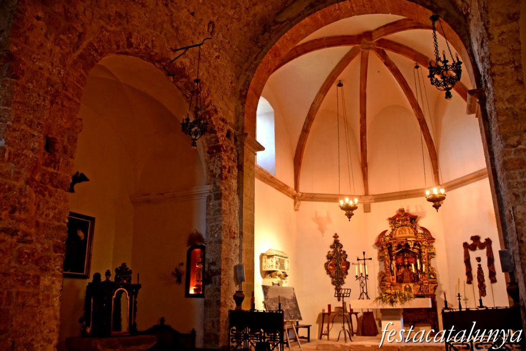 Gelida - Església de Sant Pere del castell de Gelida