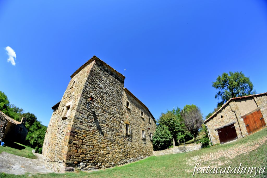 Santa Eulàlia de Riuprimer - Castell i capella de Torroella