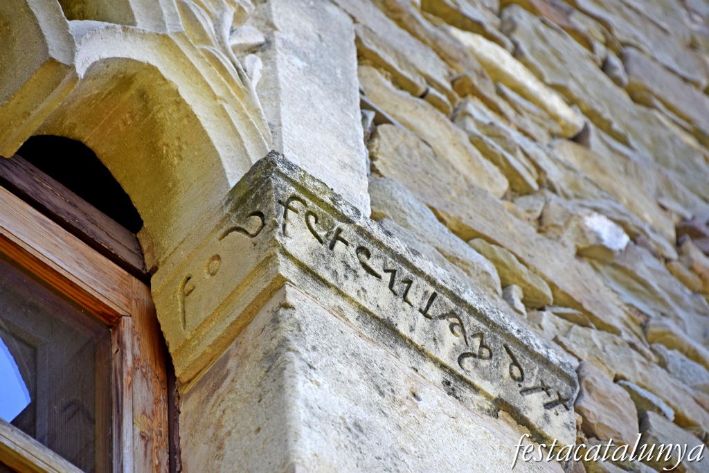 Santa Eulàlia de Riuprimer - Castell i capella de Torroella