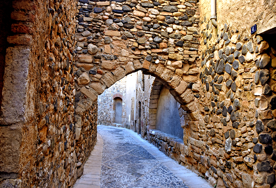 Passejada nucli històric de Montblanc dins de muralles