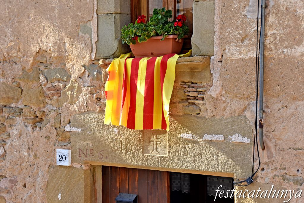 Folgueroles - Llindes i decoracions de les façanes