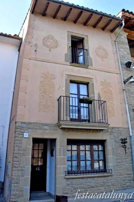 Folgueroles - Llindes i decoracions de les façanes