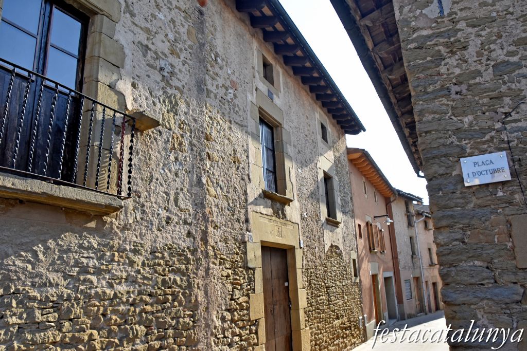 Folgueroles - Llindes i decoracions de les façanes