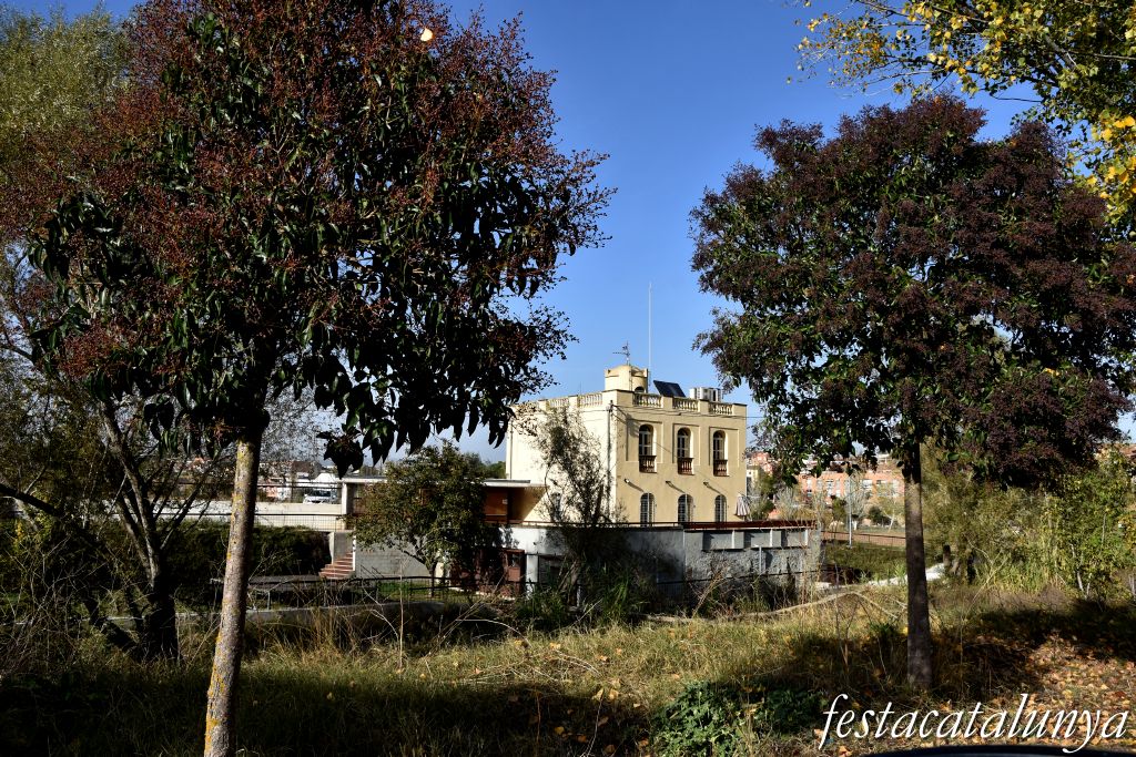 Can Muscons a Vilanova del Camí