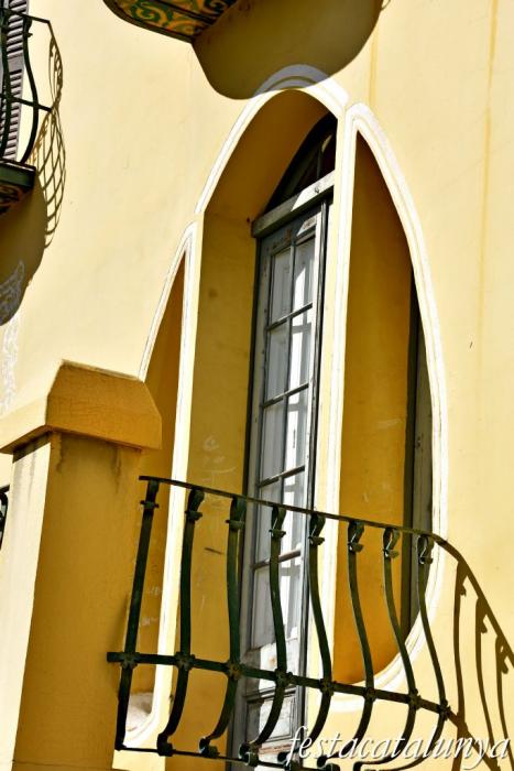 Balaguer - Barri Jueu - Xalet Montiu