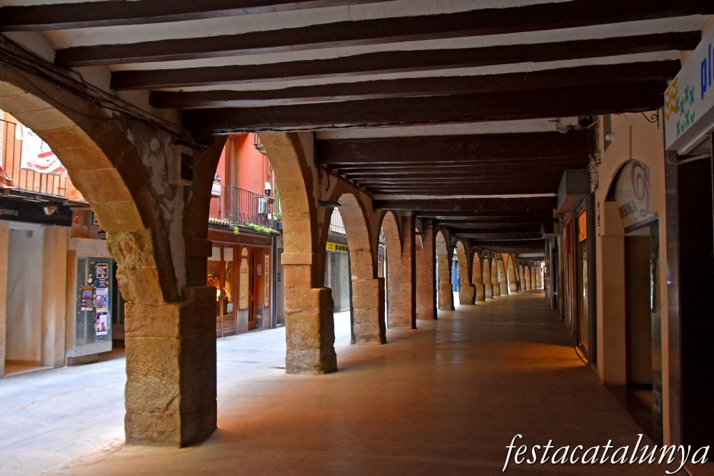 Balaguer - Centre Històric - Carrer d'Avall