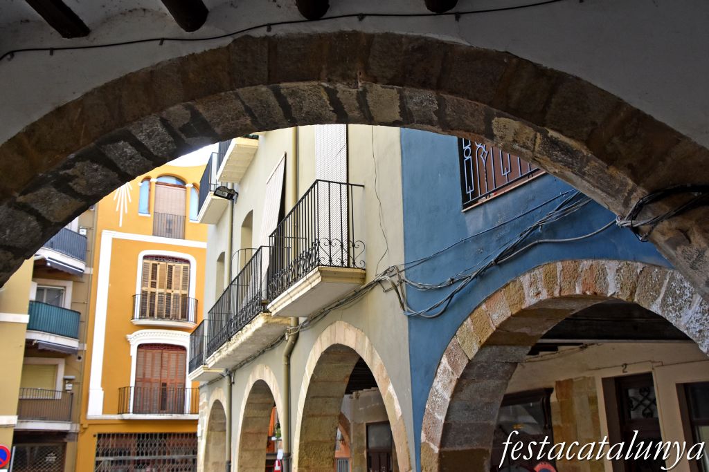 Balaguer - Centre Històric - Plaça del Pou