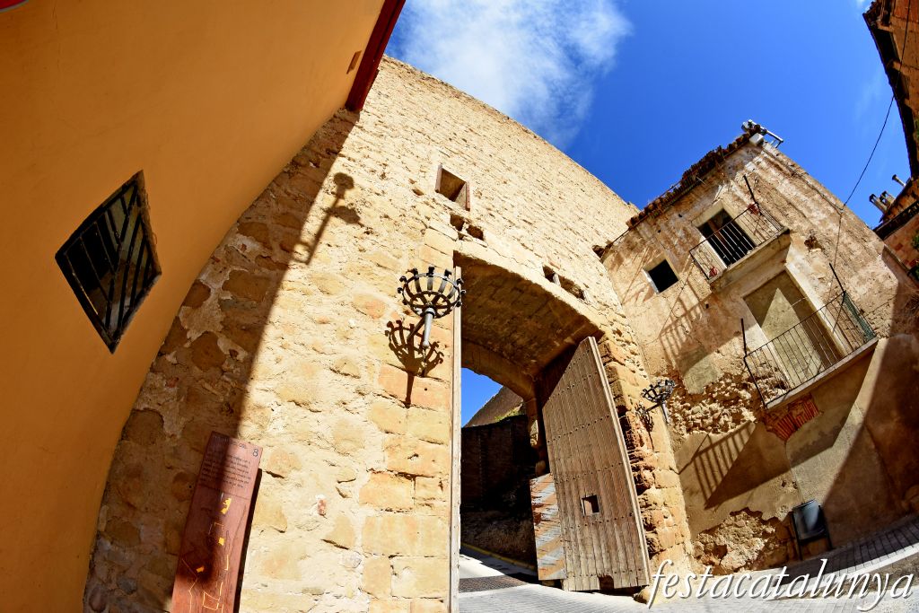 Balaguer - Portal del Gel o de Montsó