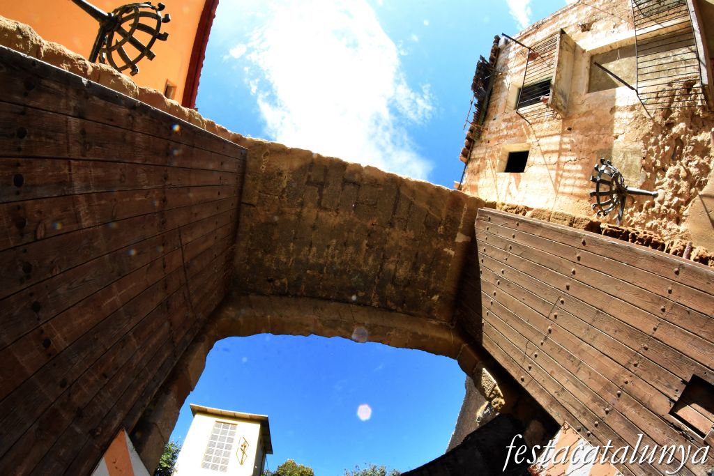 Balaguer - Portal del Gel o de Montsó