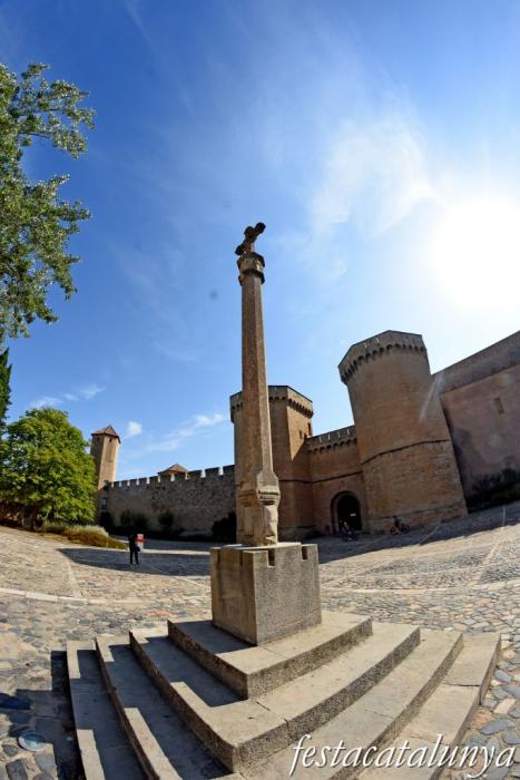 Vimbodí i Poblet - Porta reial i Plaça Major