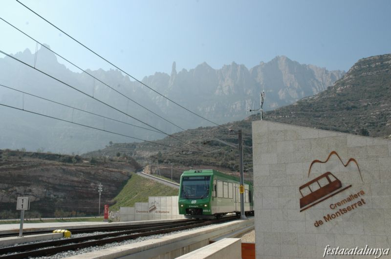 El Cremallera de Montserrat a Monistrol de Montserrat ***