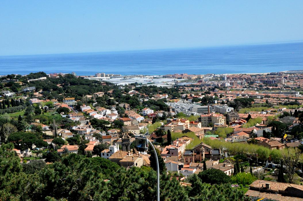Vistes panoràmiques des de la Cadira del Bisbe de Premià de Dalt