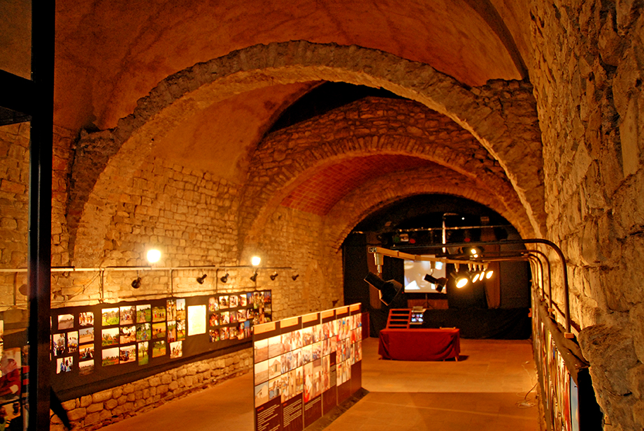 Antic hospital de Sant Julià de Besalú