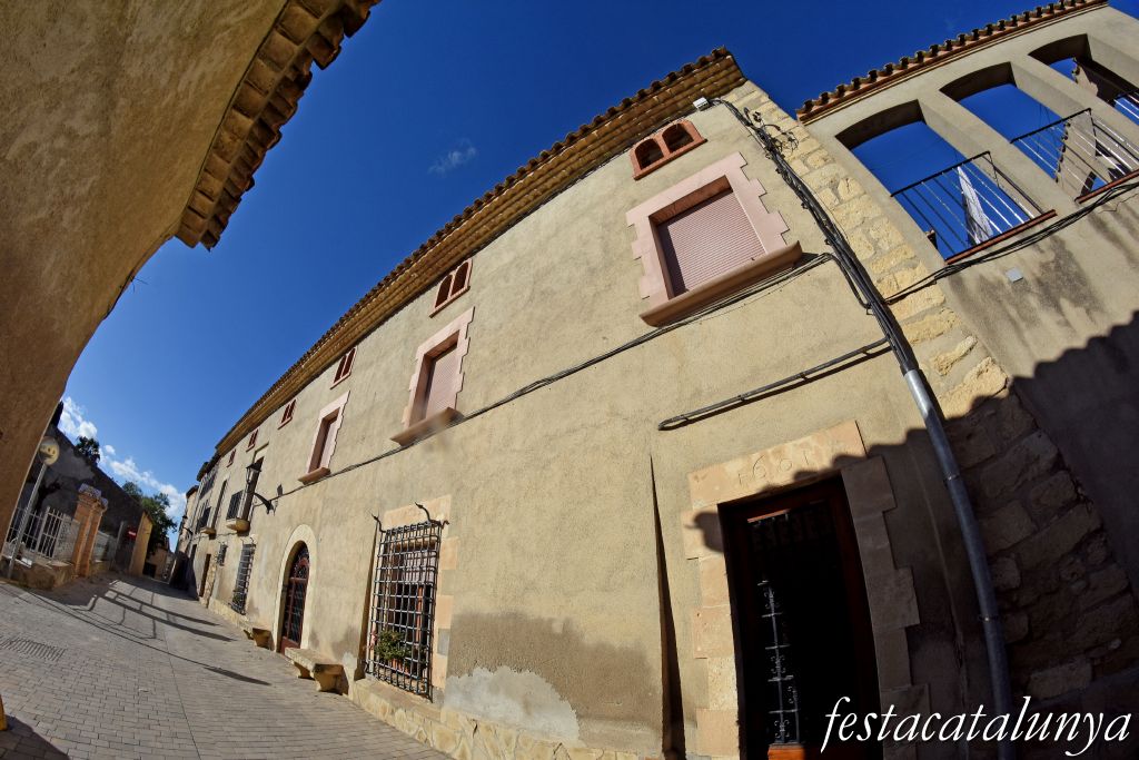 Granada, La - Carrer del poeta Cabanyes i carrer de les Eres