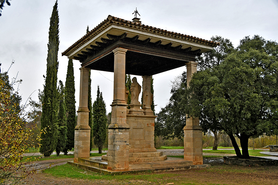 Font de Sant Bernat a Vimbodí i Poblet