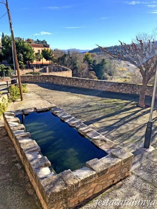 Vimbodí i Poblet - Safareigs de les Roques i Font del Nínxol