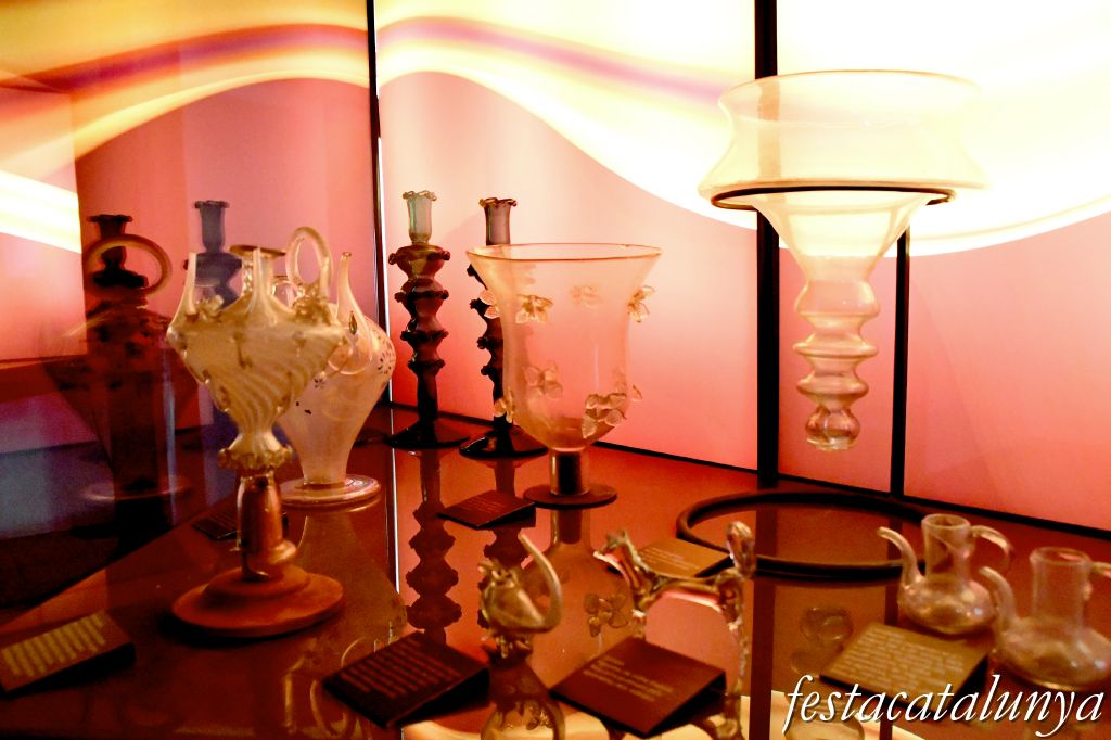 Museu del Vidre de Vimbodí ***