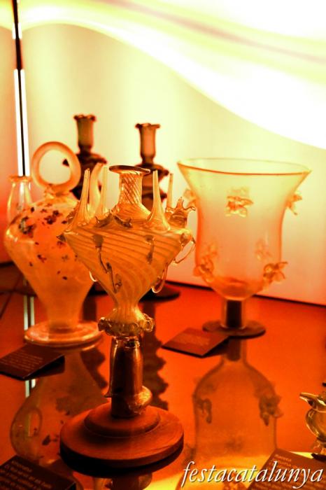 Museu del Vidre de Vimbodí ***