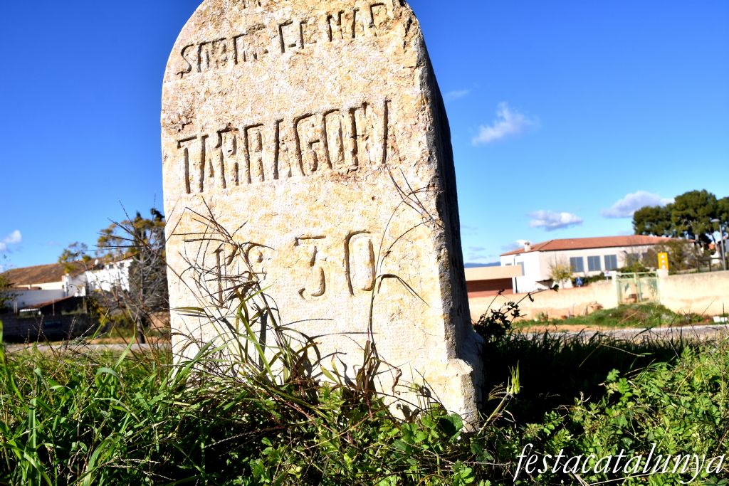 Masllorenç - Pilona quilomètrica de la Pedrera 