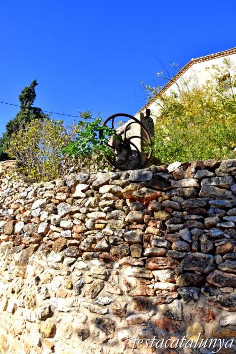 Masllorenç - Plaça de l'Om de Masarbonès