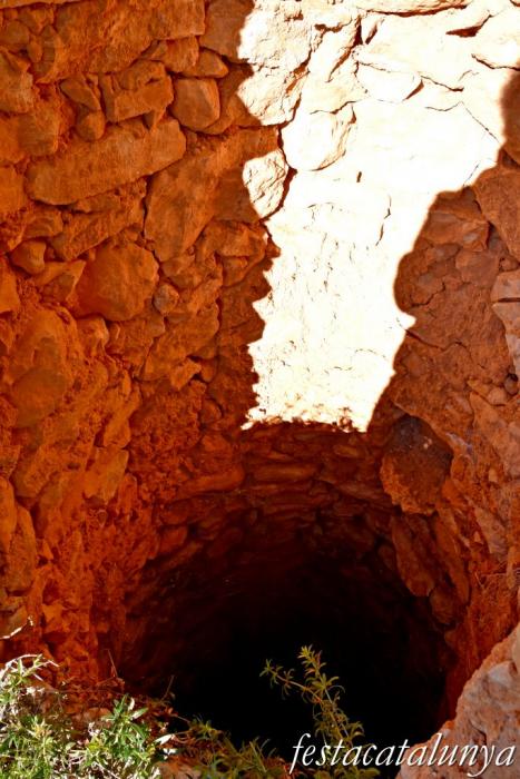 Masllorenç - Els pous de Masarbonès 