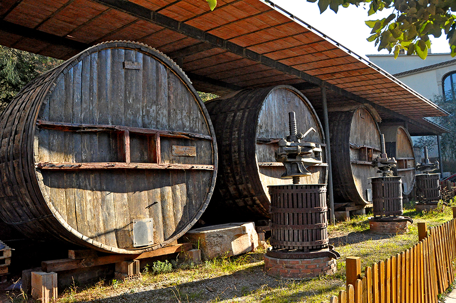 Nucli antic de Castellví de Rosanes