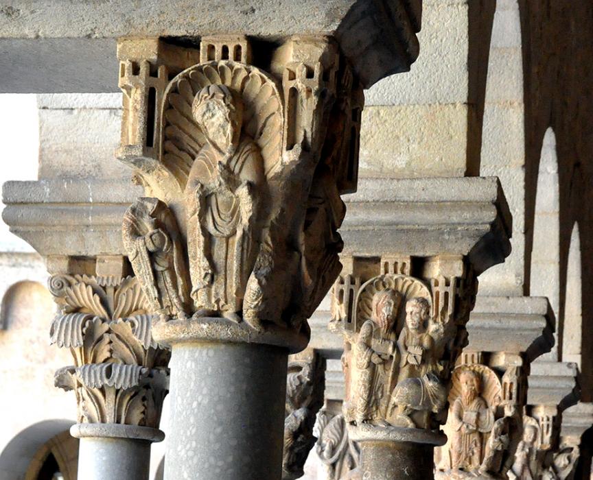 Claustre del monestir de Sant Cugat del Vallès ***