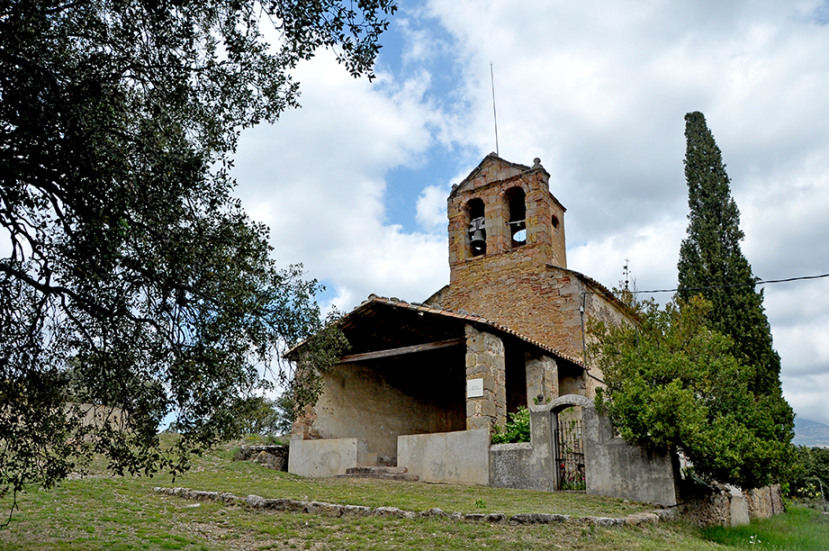 Santuari de Massarrúbies a Lladurs ***