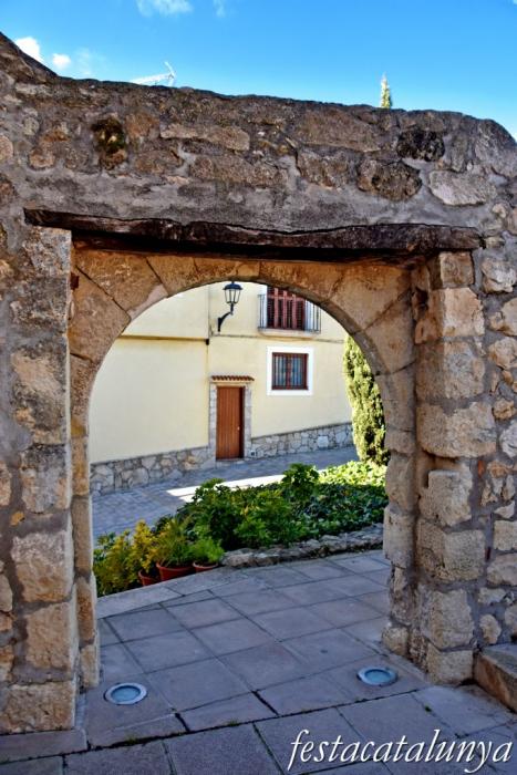 La Granada - Castell - Portal Sud de les Muralles
